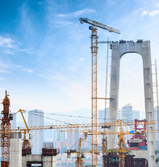 construction-tall-concrete-pylon-bridge-using-tower-crane 1